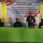 SMPN 7 Reok Gelar Kegiatan Pembinaan Iman, Kepala Kantor Kementerian Agama Beri Peneguhan