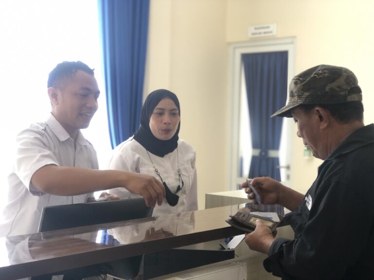 0ED5AD40-F6D8-4908-9006-58BC5C484F34