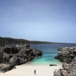 Tak Perlu Ke Luar Negeri ! Pantai Talanamon Permata Tersembunyi Dalam Negeri yang Wajib Dikunjungi