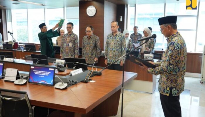 Menteri PU Lantik Kepala BPJT dan Pejabat Fungsional Ahli Utama