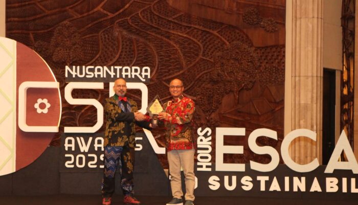 PLN UIP Nusra Sabet Penghargaan Nusantara CSR Awards 2025 untuk Program Air Bersih dan Sanitasi di Desa Lungar