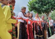 Bupati Hery Nabit Resmikan Pembangunan Adat di Ruteng Pu’u