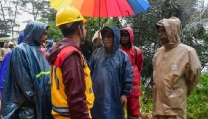 Cuaca Ekstrem Ancam Jalur Ruteng–Reo, Wabup Manggarai Minta Warga Waspada