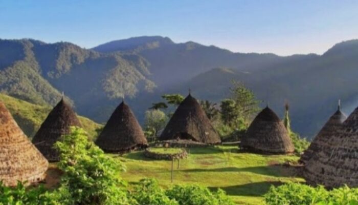 Pemkab Manggarai Pastikan Seluruh Wisatawan Wae Rebo dalam Kondisi Aman
