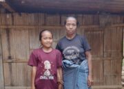 Ditinggal Ayah, Kehilangan Ibu, Cinta Kini Menggantungkan Harapan pada Nenek Lansia