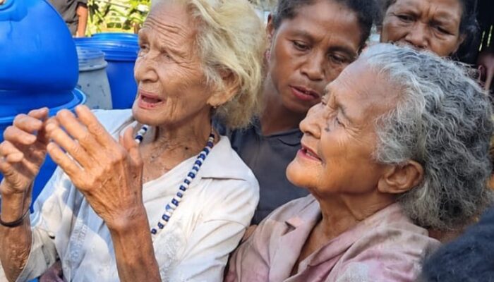 Ratusan Tahun Menanti, Warga Lewokoba Kini Nikmati Air Bersih Berkat Program PLN UIP Nusra