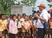 Paulus Jeramun Gaungkan Pesan “Sekolah Aman, Belajar Nyaman” Pascagempa Manggarai