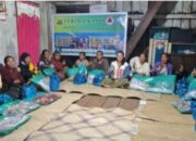 Bantuan Terpal dan Selimut Disalurkan, TP PKK Manggarai Fokus Perhatikan Kelompok Rentan